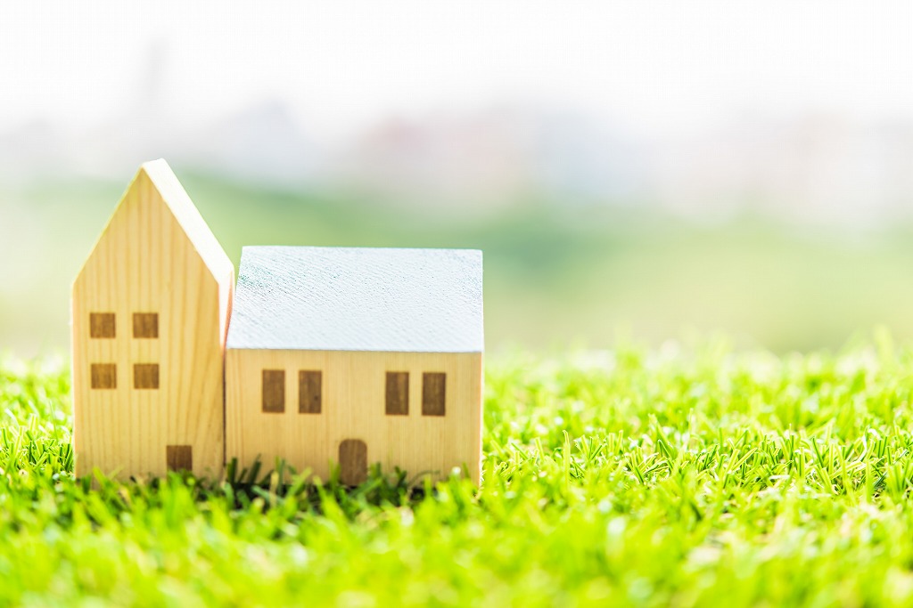 屋根塗装で快適な住まいを守る方法