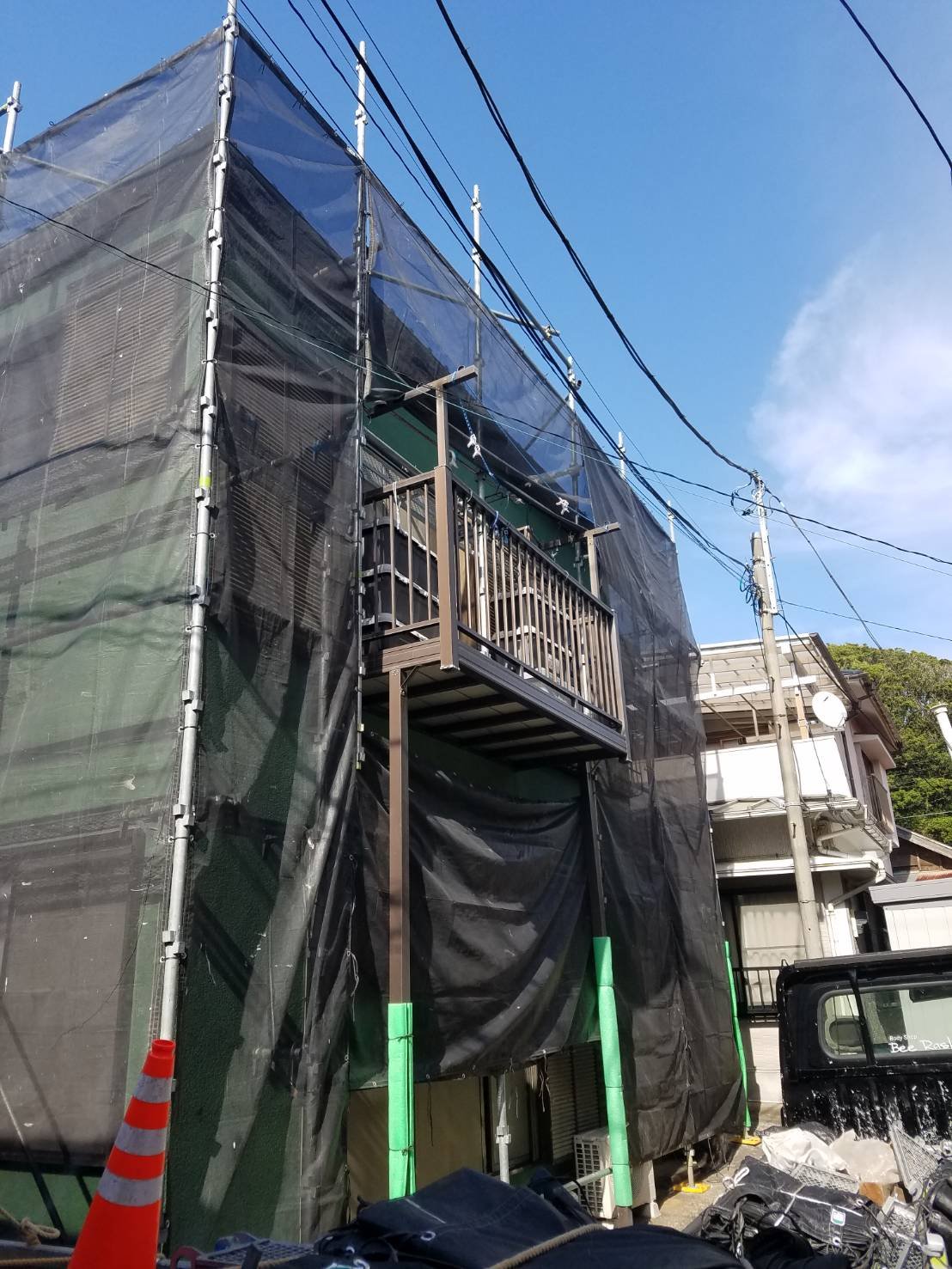野崎工業 神奈川県三浦市 足場工事 施工事例 外壁塗装用足場